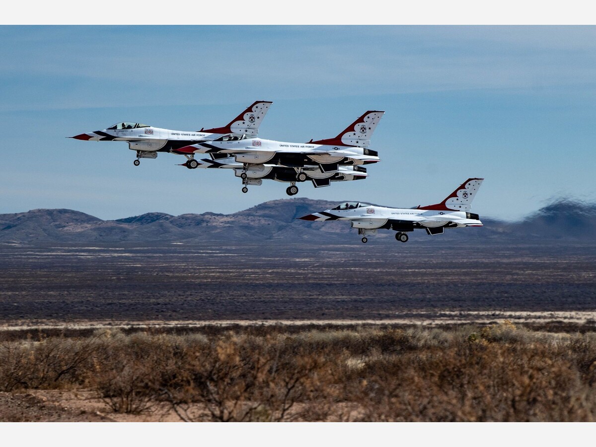 USAF Thunderbirds 2023 Airshows Within and Nearby Southern California