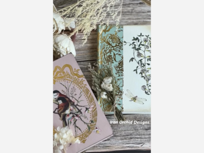  Suddenly, That Stack of Books is the Prettiest Detail in the Room 